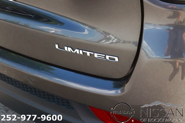 Used 2024 Jeep Compass Limited AWD/4WD image 9