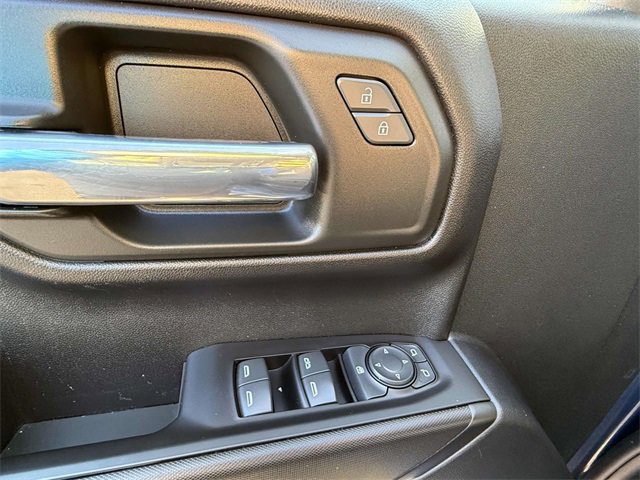 Certified 2022 Chevrolet Silverado 1500 Custom image 17