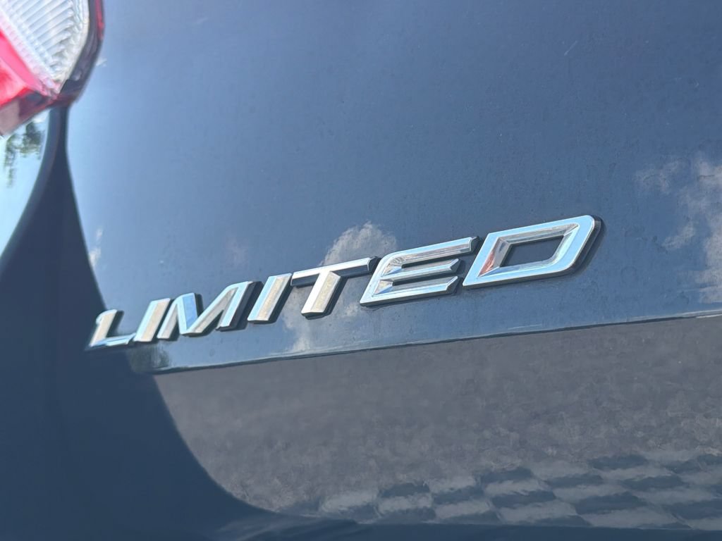 Used 2020 Ford Explorer Limited AWD/4WD image 18