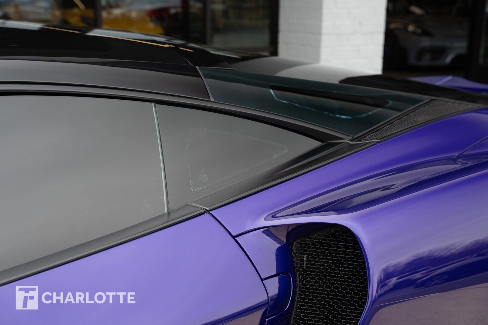 Used 2022 McLaren GT image 12