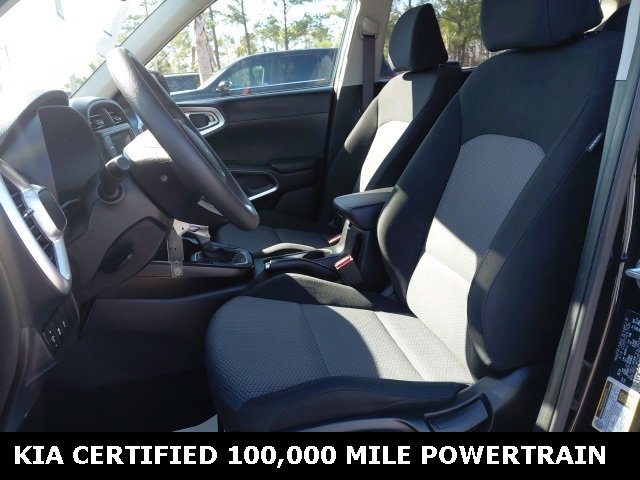 Certified 2025 Kia Soul LX w/ LX Technology Package image 20