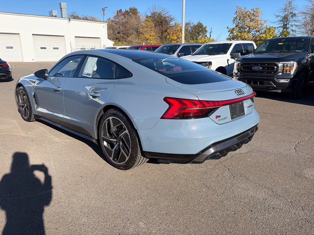 Used 2024 Audi RS e-tron GT w/ Carbon Performance Package AWD/4WD image 4