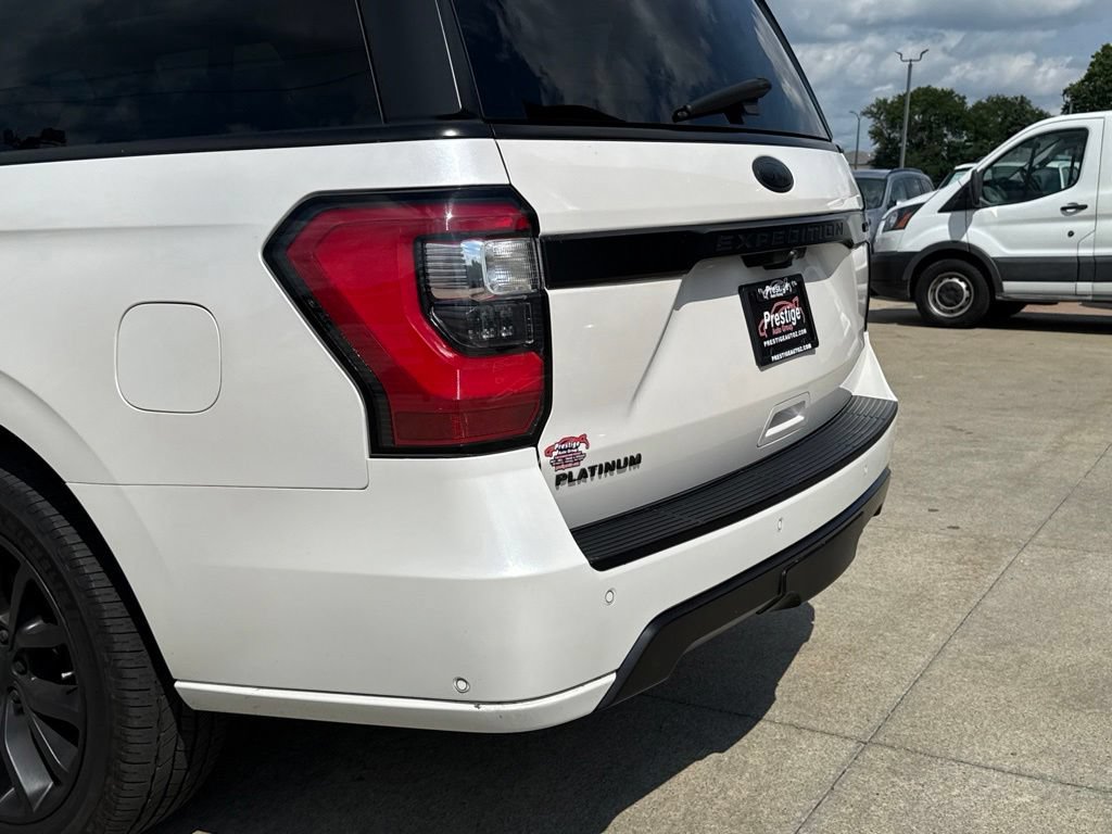 Used 2018 Ford Expedition Max Platinum AWD/4WD image 17