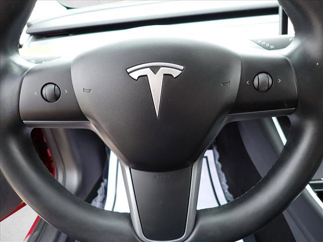 Used 2019 Tesla Model 3 Standard Range Plus image 15