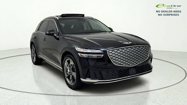 Used 2025 Genesis Electrified GV70 w/ Prestige Package AWD/4WD image 2
