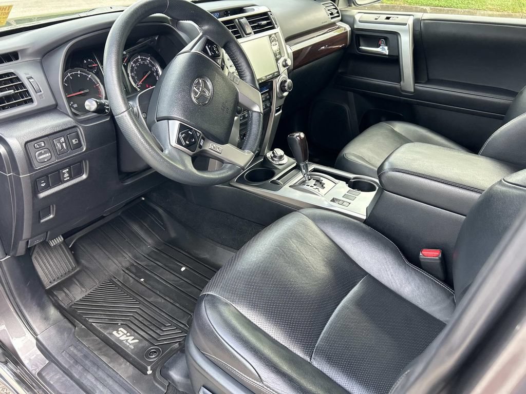 Used 2021 Toyota 4Runner Limited AWD/4WD image 16