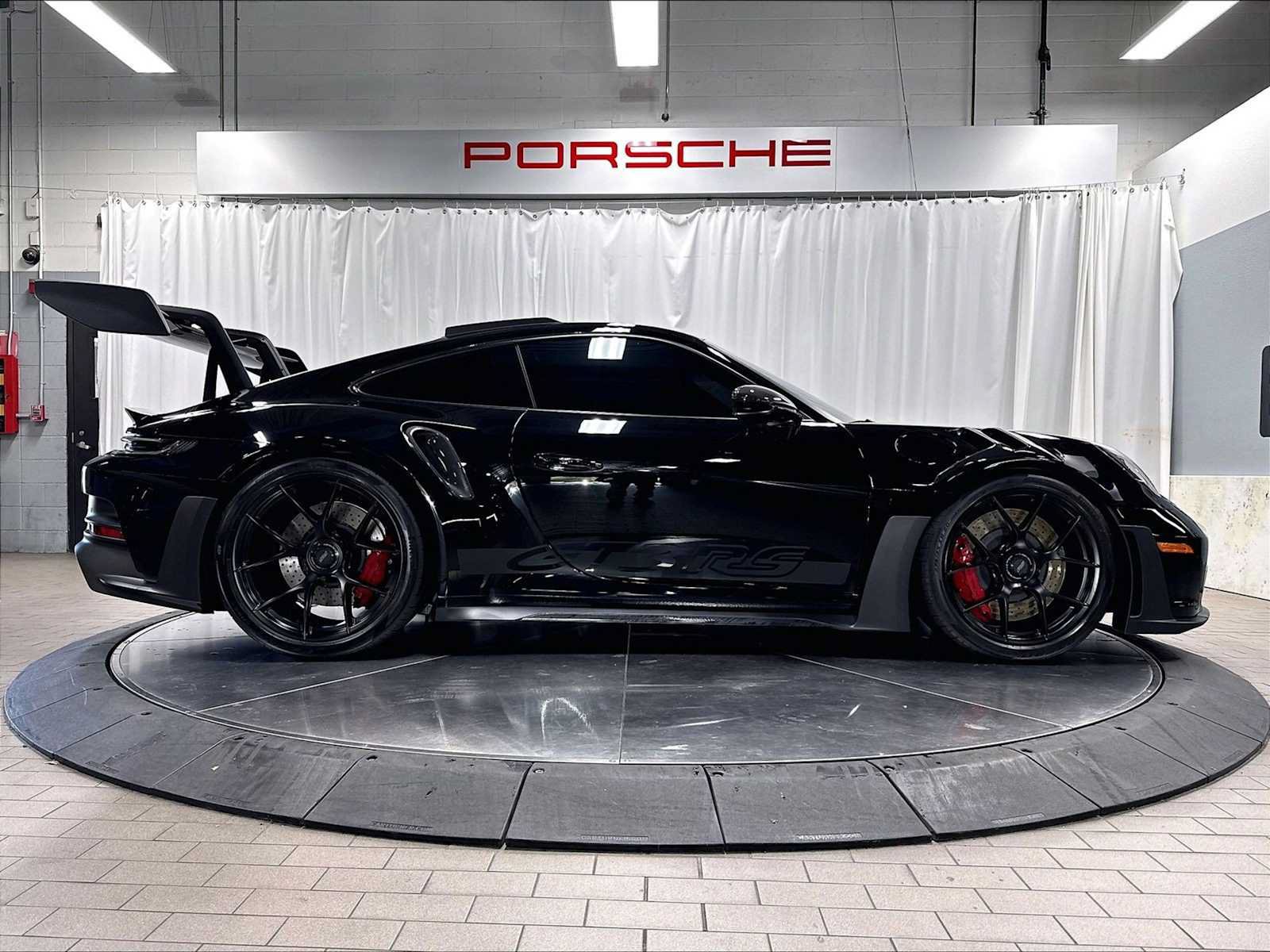 Used 2024 Porsche 911 GT3 RS RWD image 11