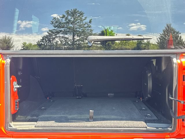 Used 2019 Jeep Wrangler Unlimited Sahara AWD/4WD image 12