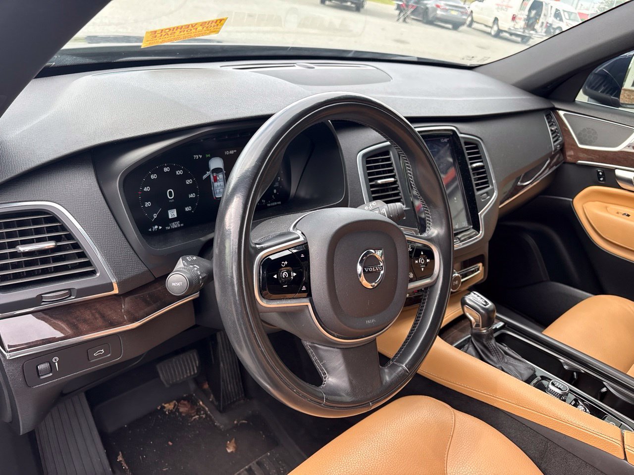 Used 2019 Volvo XC90 T6 Momentum AWD/4WD image 4