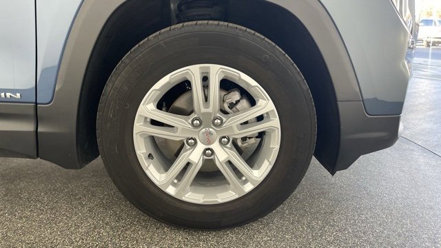 Used 2024 GMC Terrain SLE w/ Driver Convenience Package image 52