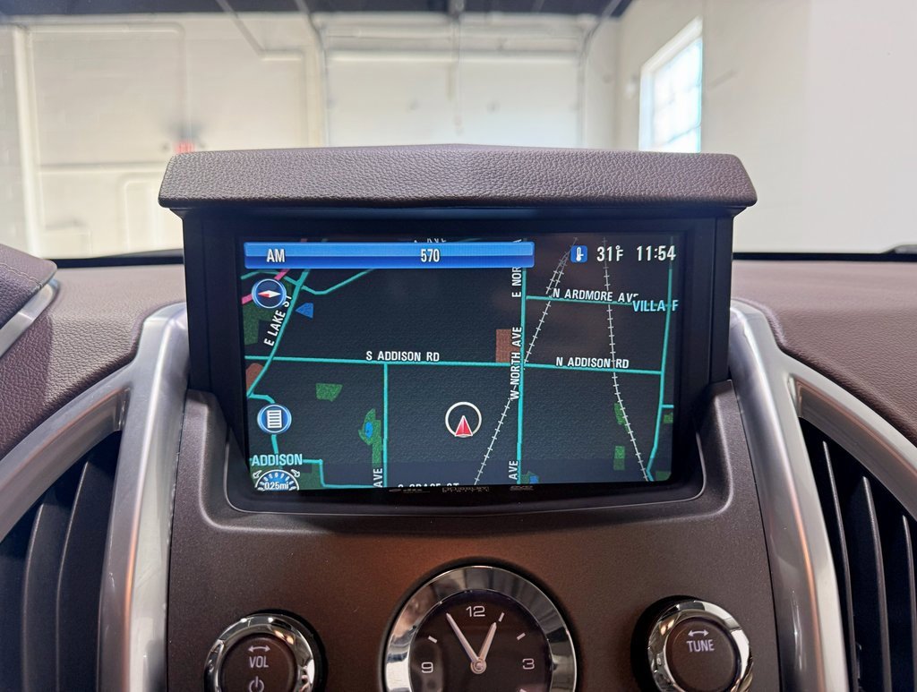 Used 2010 Cadillac SRX Luxury image 17