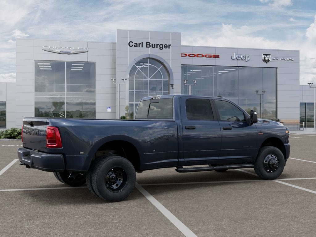 New 2026 RAM 3500 Big Horn AWD/4WD image 4