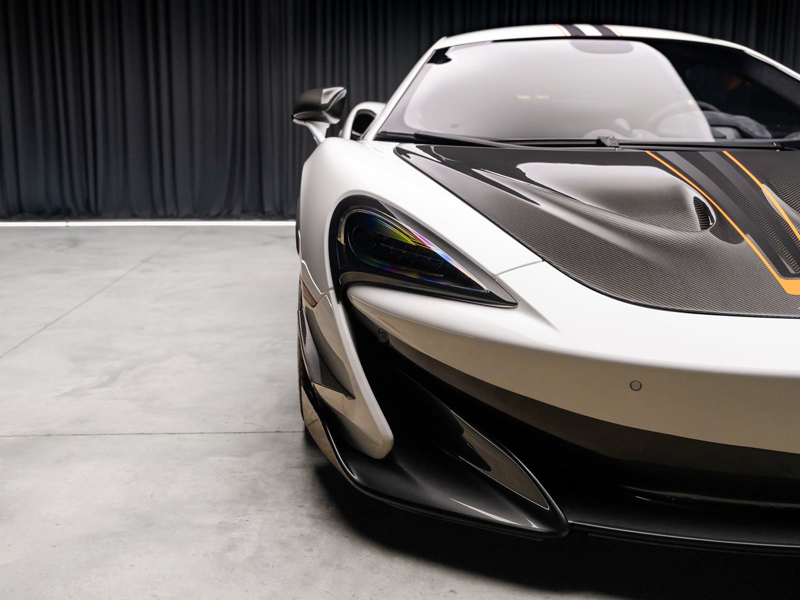 Used 2019 McLaren 600LT RWD image 23