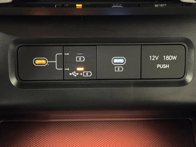 Used 2025 Hyundai Tucson Limited image 25
