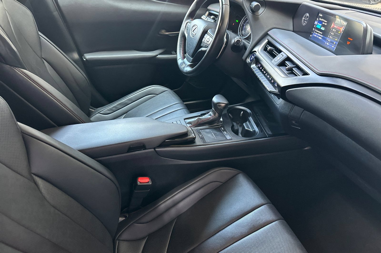 Used 2021 Lexus UX 250h F Sport w/ Accessory Package (Z1) AWD/4WD image 16