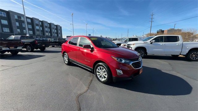 Used 2021 Chevrolet Equinox LT image 2