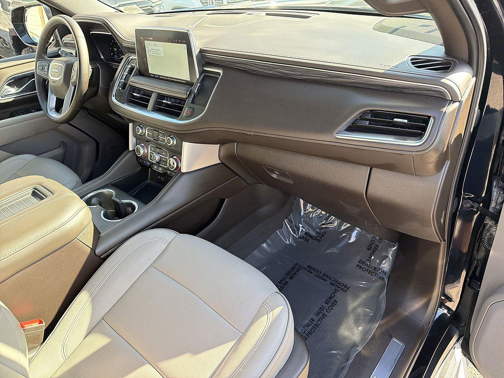 Used 2023 GMC Yukon XL SLT w/ SLT Luxury Package RWD image 29