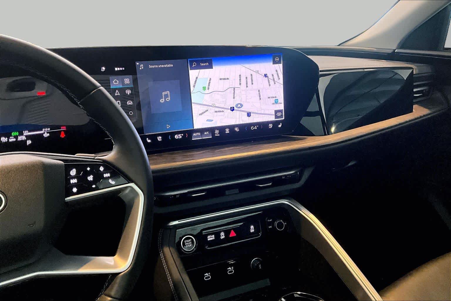 Certified 2025 Audi Q5 Premium AWD/4WD image 7