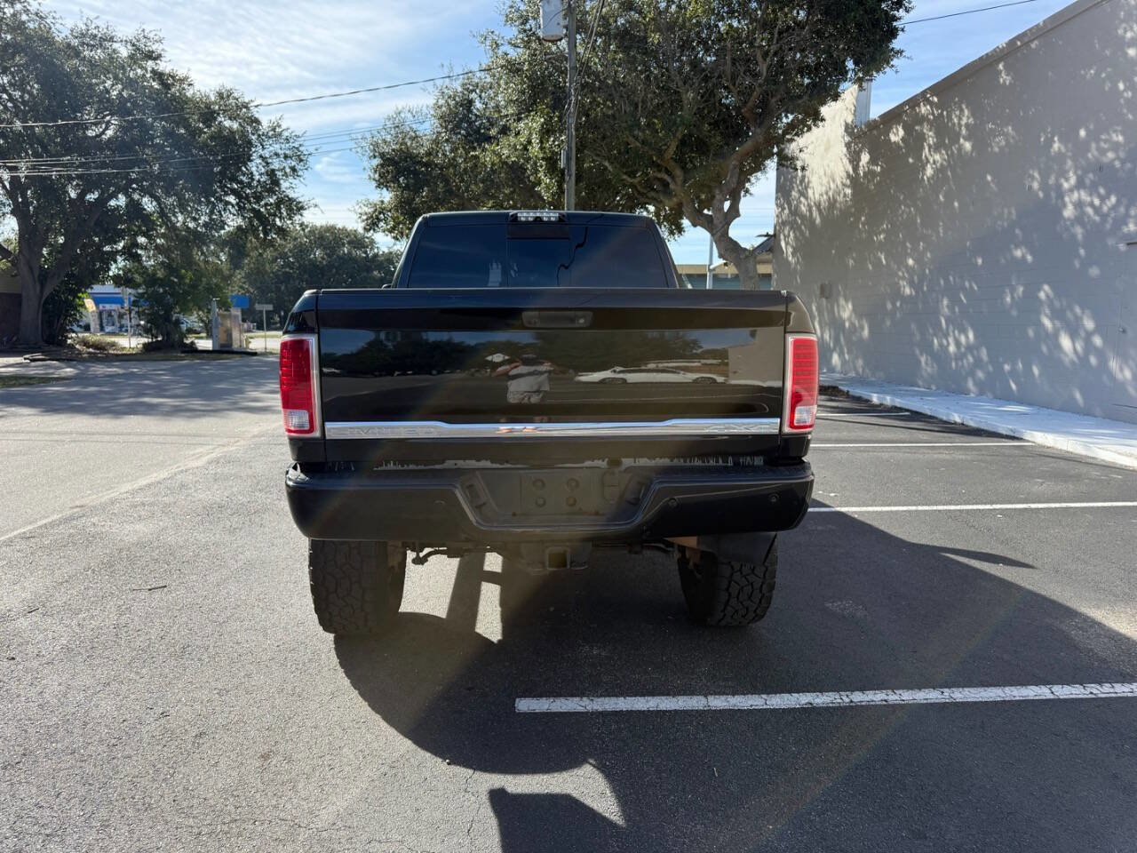 Used 2017 RAM 2500 Limited image 17