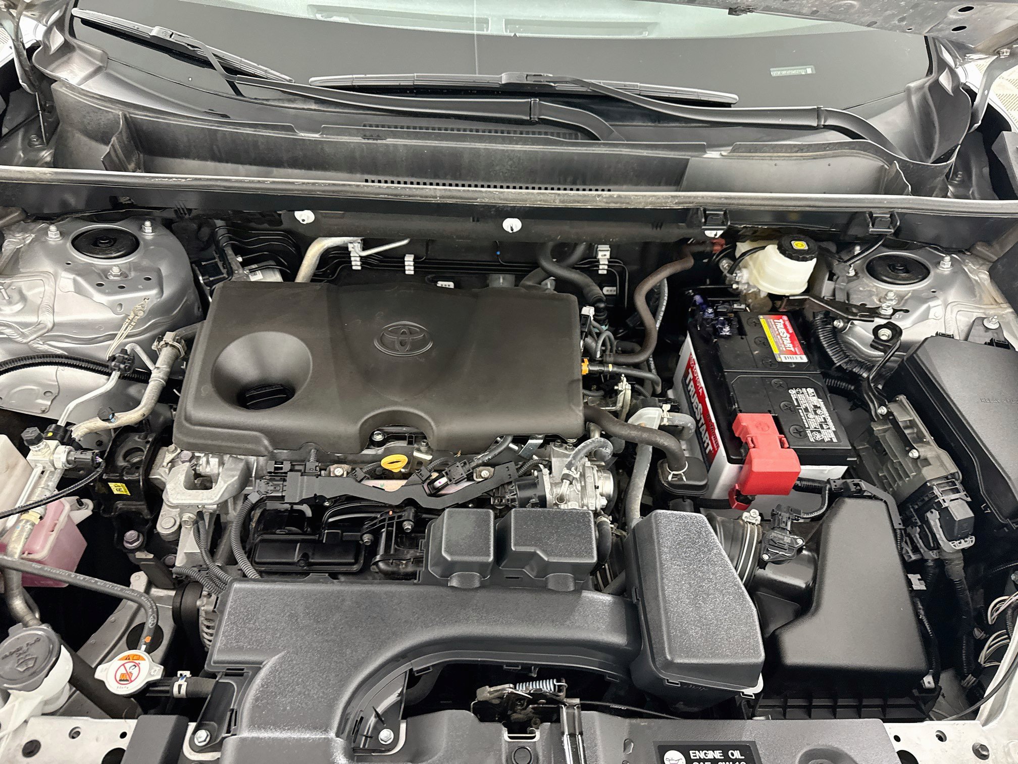 Certified 2025 Toyota RAV4 LE AWD/4WD image 10