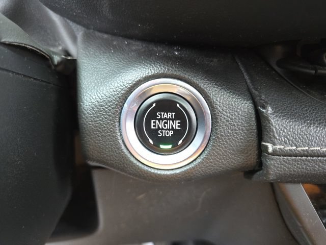 Used 2021 Buick Envision Essence w/ Sport Touring Package AWD/4WD image 11