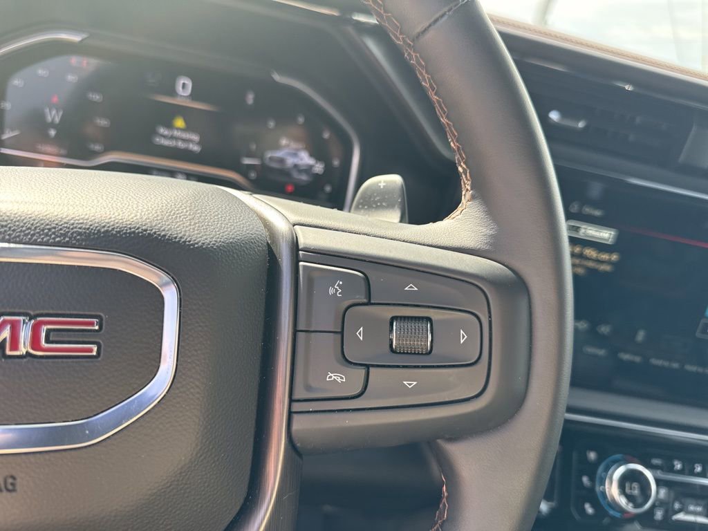 Used 2024 GMC Sierra 1500 AT4 w/ AT4 Premium Package image 15