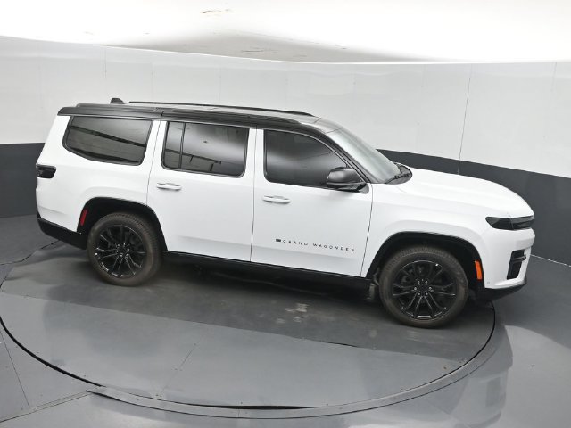 New 2026 Jeep Grand Wagoneer Summit w/ Rear Seat Video Group I AWD/4WD image 44