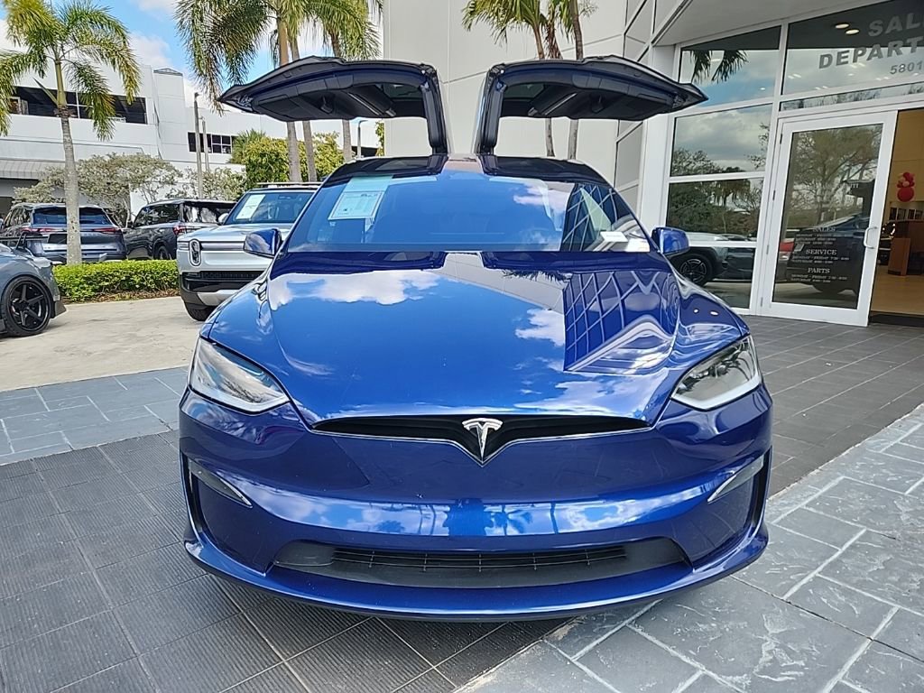 Used 2024 Tesla Model X image 24