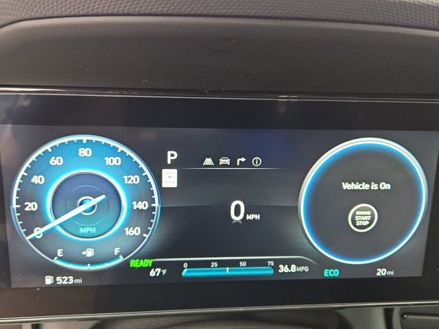 New 2025 Hyundai Elantra Limited image 8