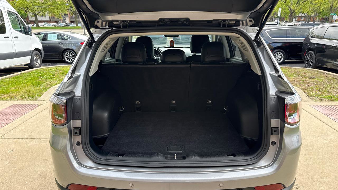 Used 2021 Jeep Compass Limited FWD image 20