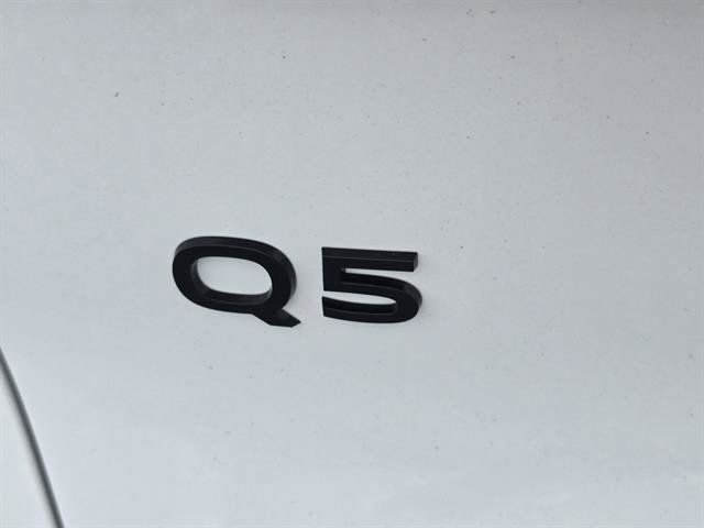 Used 2025 Audi Q5 Premium Plus w/ Premium Plus image 28