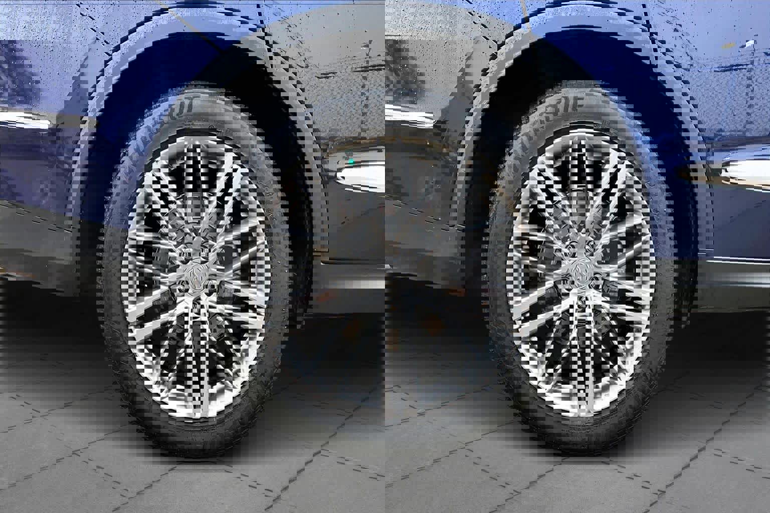 Used 2023 Acura MDX SH-AWD w/ Advance Package image 11