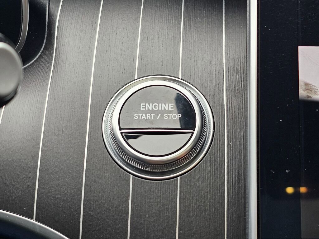 Used 2024 Mercedes-Benz C 63 AMG S image 39