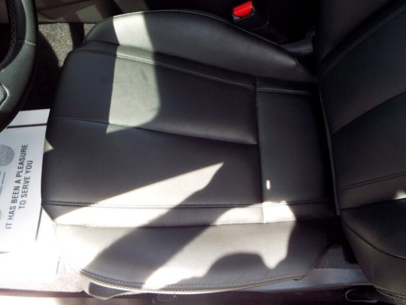 Used 2017 INFINITI Q60 3.0t image 27