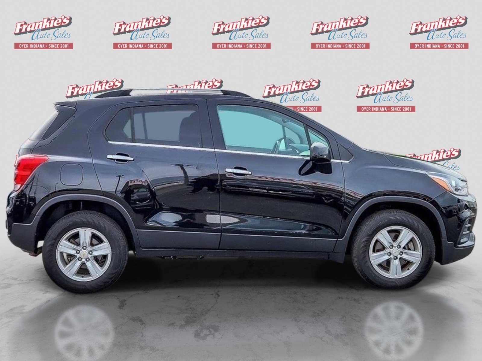Used 2020 Chevrolet Trax LT w/ LT Convenience Package AWD/4WD image 6