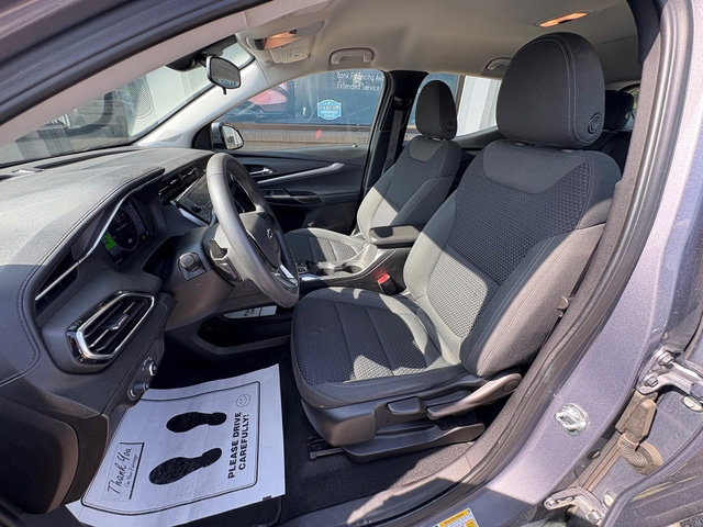 Used 2023 Chevrolet Bolt EUV LT FWD image 11