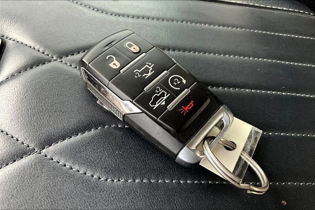 Used 2024 RAM 1500 Limited AWD/4WD image 34