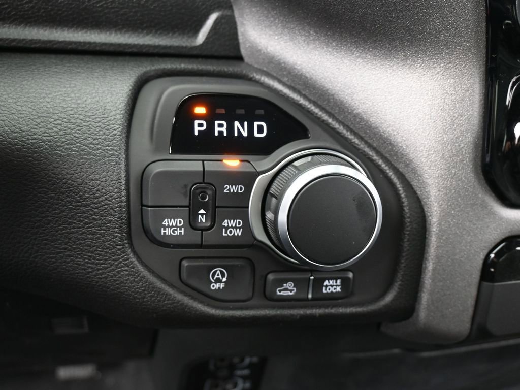 New 2026 RAM 1500 Classic Warlock image 15