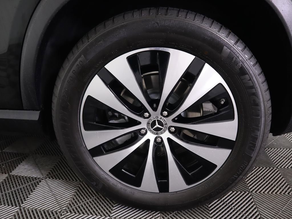 Used 2025 Mercedes-Benz GLE 350 4MATIC image 32