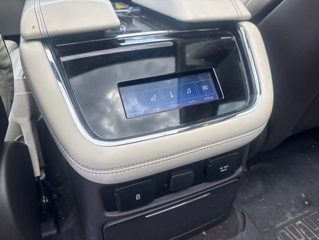 Used 2024 Lincoln Navigator Black Label AWD/4WD image 10