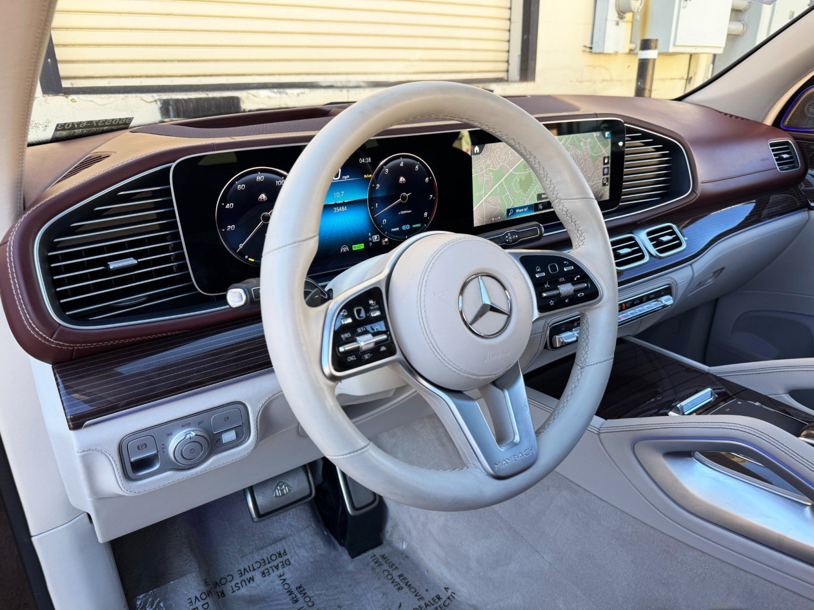 Used 2023 Mercedes-Benz Maybach GLS 600 4MATIC image 13