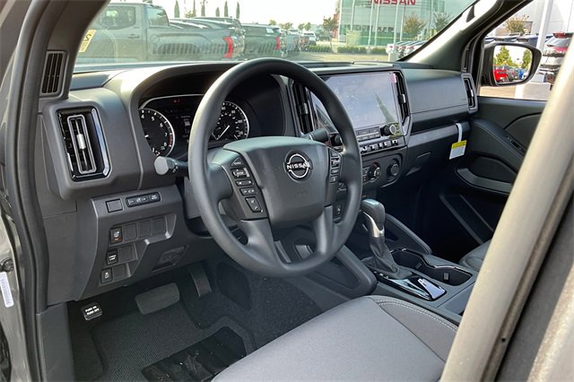 New 2026 Nissan Frontier SV w/ Tow Package image 7