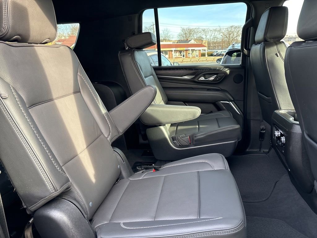 Certified 2023 GMC Yukon XL Denali image 32