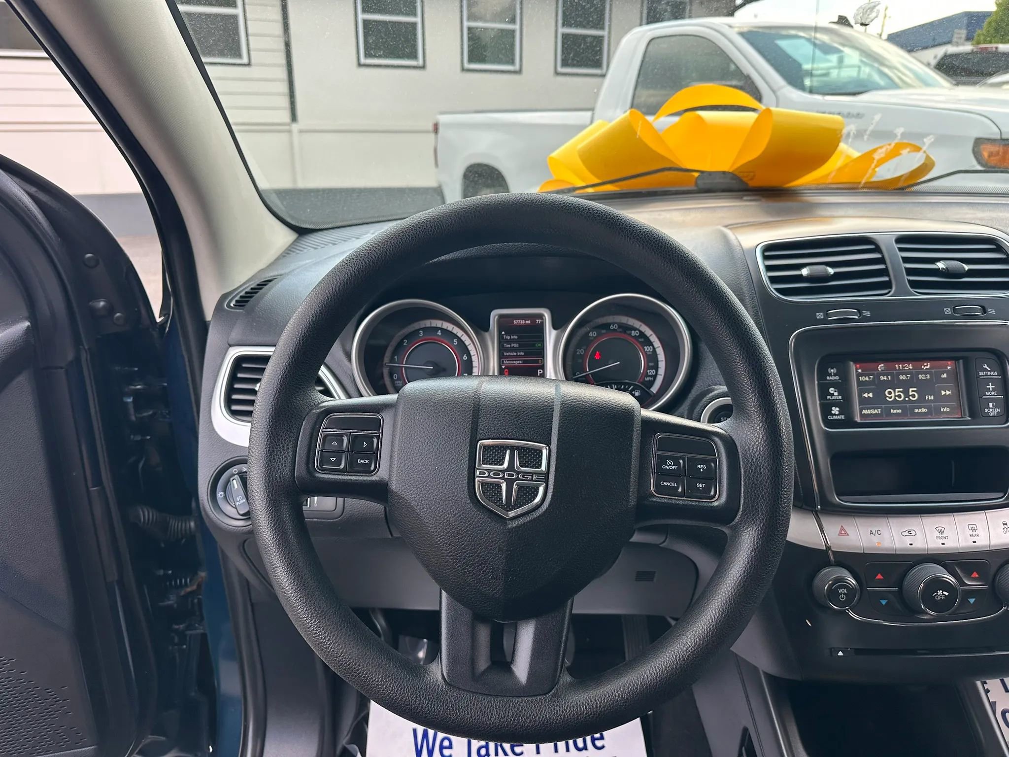 Used 2013 Dodge Journey SXT FWD image 23