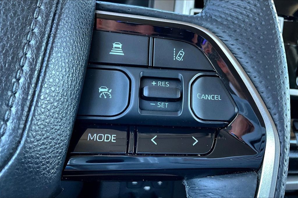 Used 2024 Toyota Tundra SR5 w/ SR5 Premium Package AWD/4WD image 17