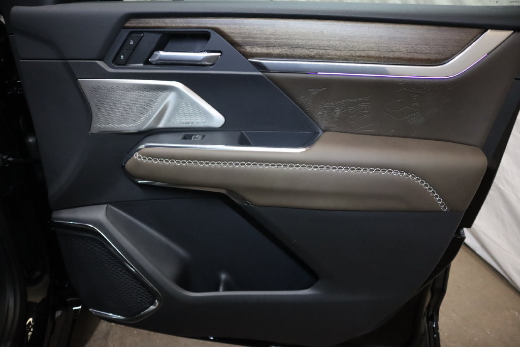 New 2027 GMC Acadia Denali Ultimate AWD/4WD image 29