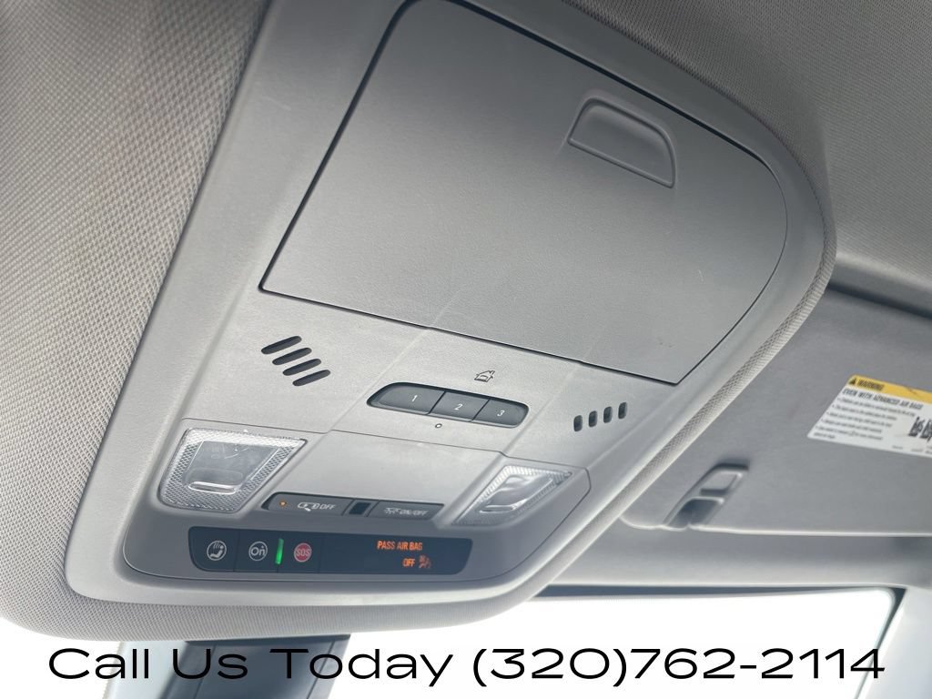 Certified 2022 GMC Acadia SLT w/ Elevation Edition AWD/4WD image 29