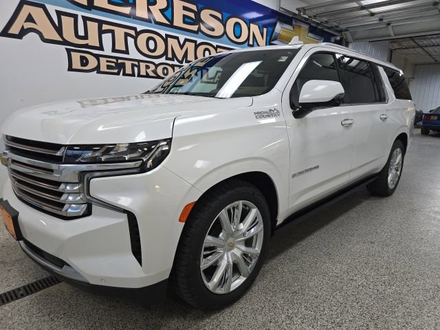 Used 2024 Chevrolet Suburban High Country image 1