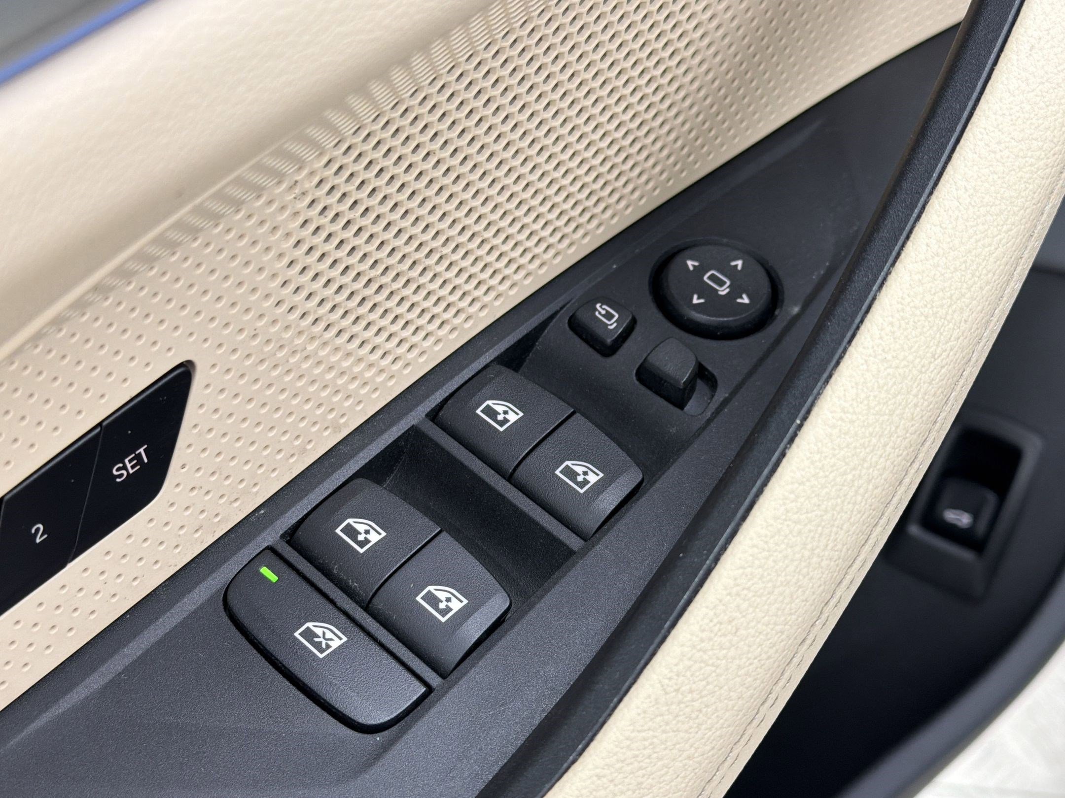 Certified 2023 BMW i4 eDrive35 w/ Premium Package image 20