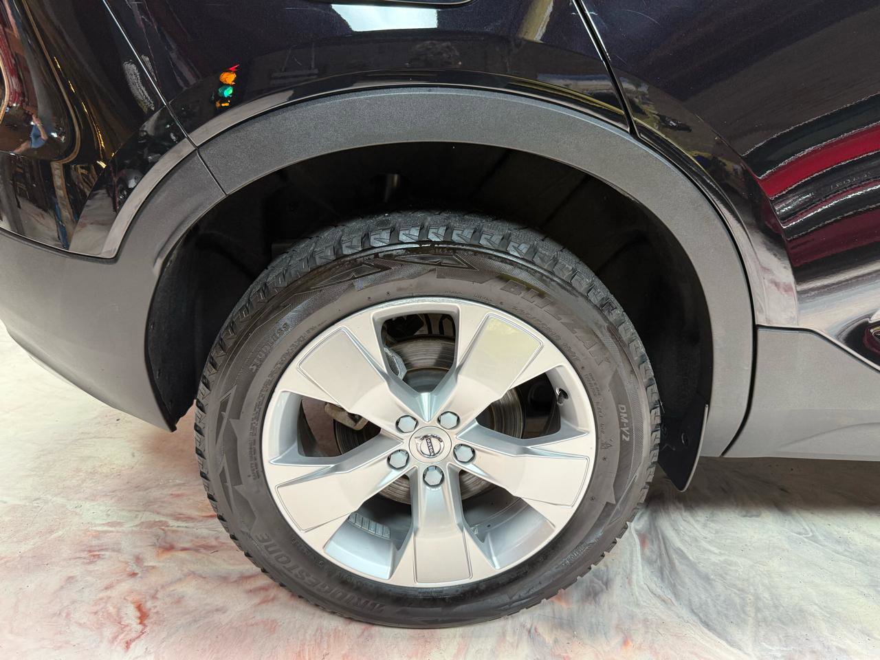 Used 2022 Volvo XC40 T4 Momentum FWD image 36
